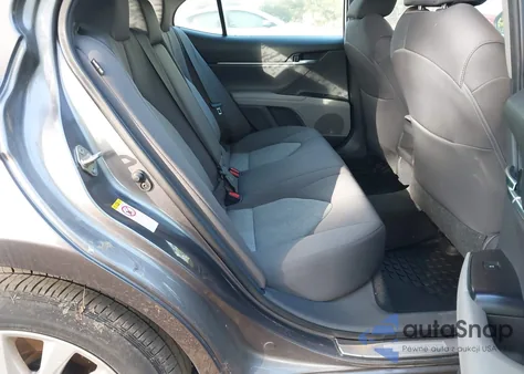 2019 Toyota Camry Le from USA, damaged, VIN 4T1B11HK3KU213064